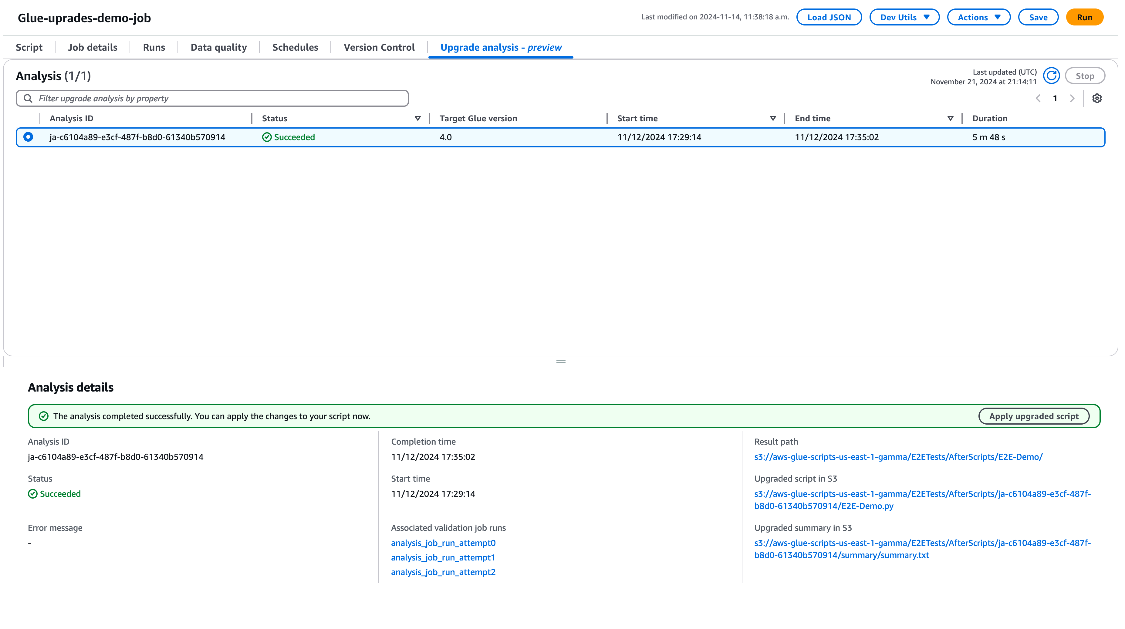The screenshot shows the completed upgrade analysis. The button for Apply upgraded script is visible.