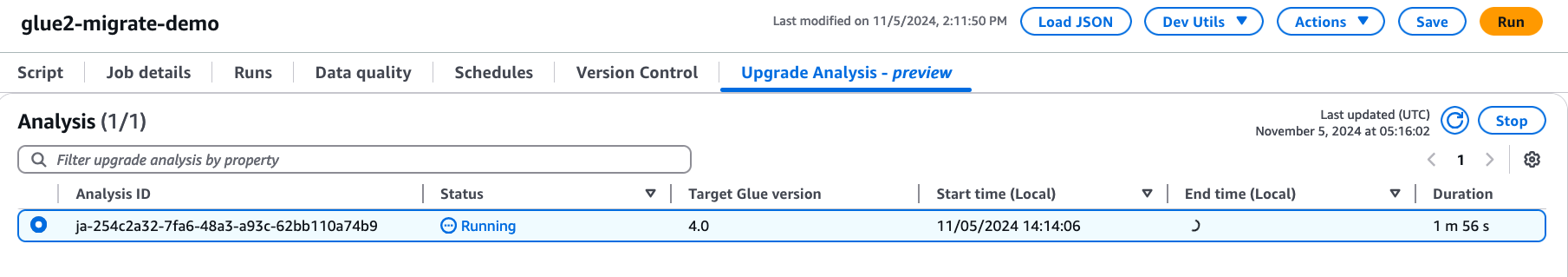 The screenshot shows the Upgrade analysis tab with a job selected. The job is still running.