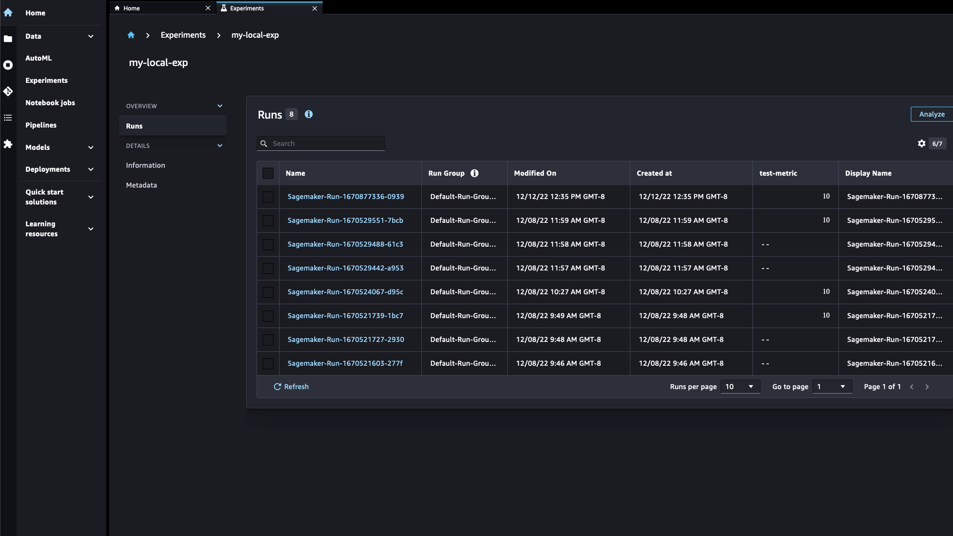 A list of experiment runs in the SageMaker Experiments UI.